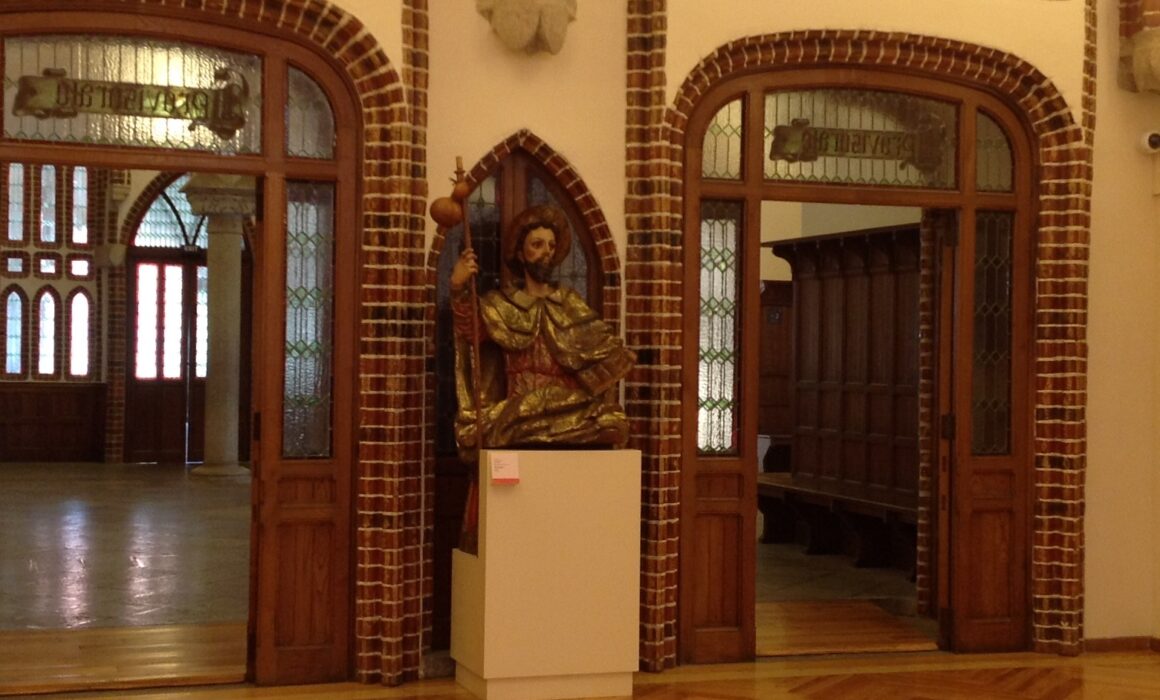 El Palacio de Gaudí dedica al Año Jacobeo su proyecto ‘La pieza del mes’