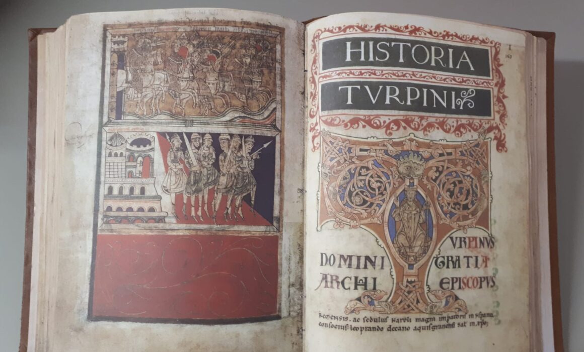 Un facsímil del Códice Calixtino, pieza del mes de junio