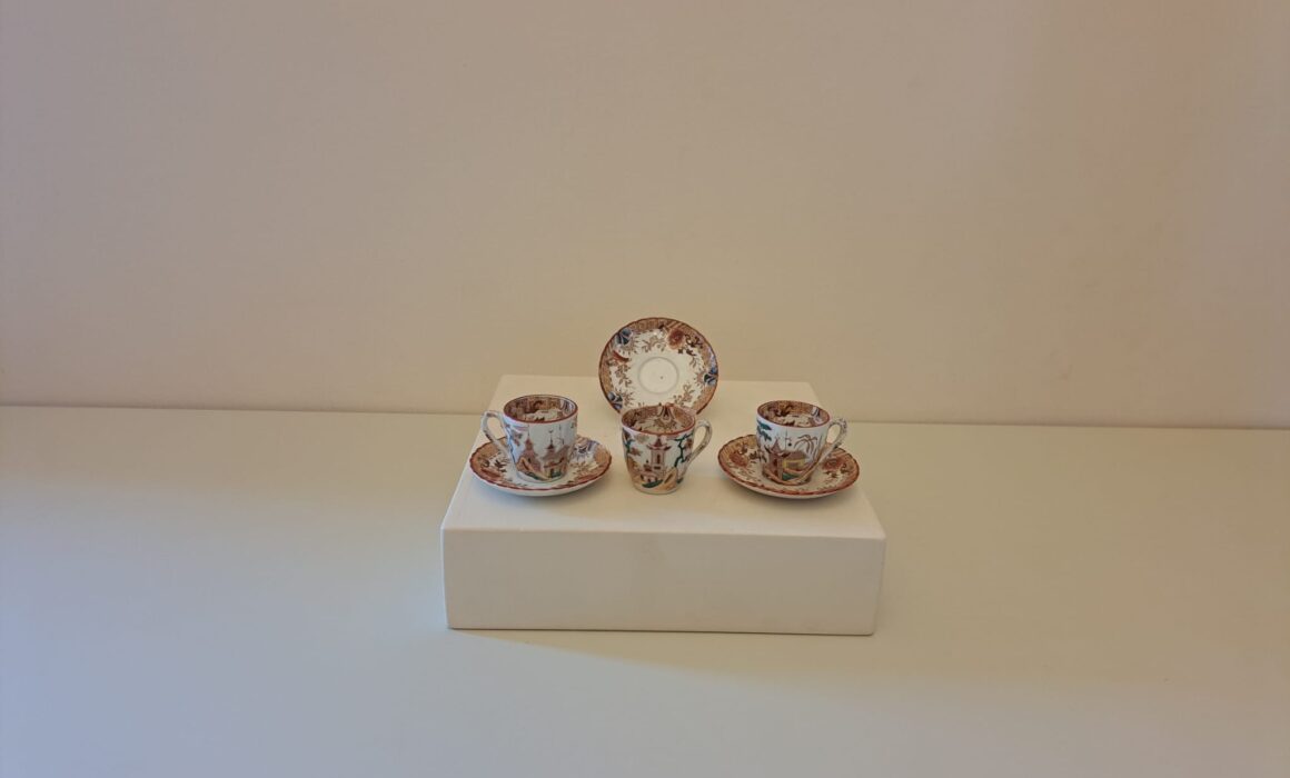 Un juego de té, ‘Pieza del Mes’ en el Museo de los Caminos