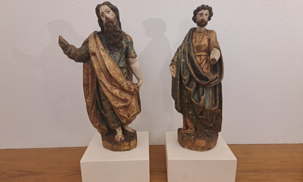 Dos tallas protagonizan la ‘Pieza del Mes’ de agosto