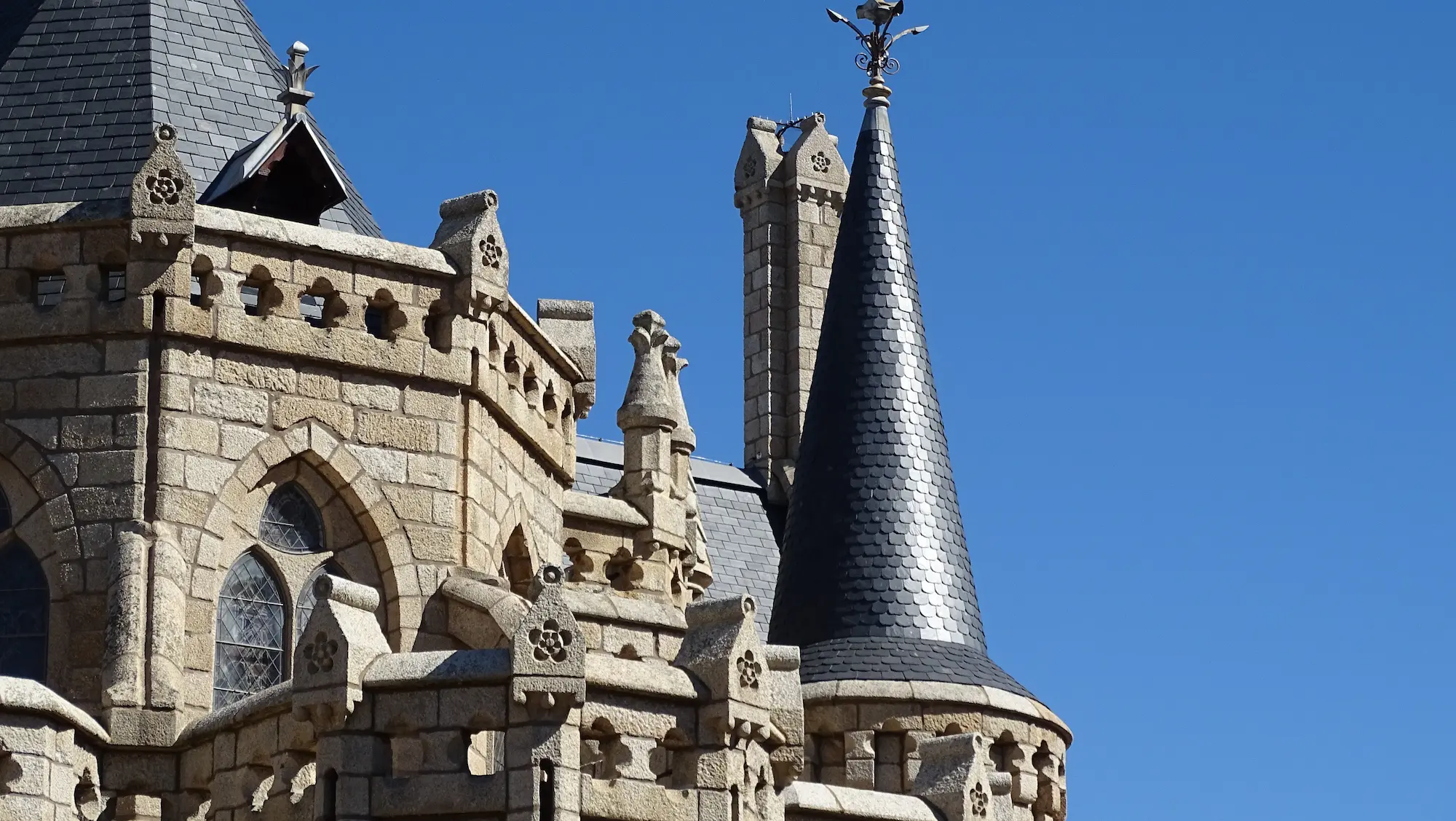 Palacio de Gaudi Palacio de Gaudi